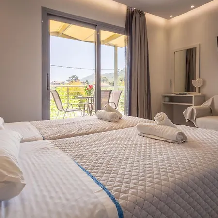 Casa Di Mare - Studios And Apartments On The Beach Ανω Βασιλικος Εξωτερικό φωτογραφία
