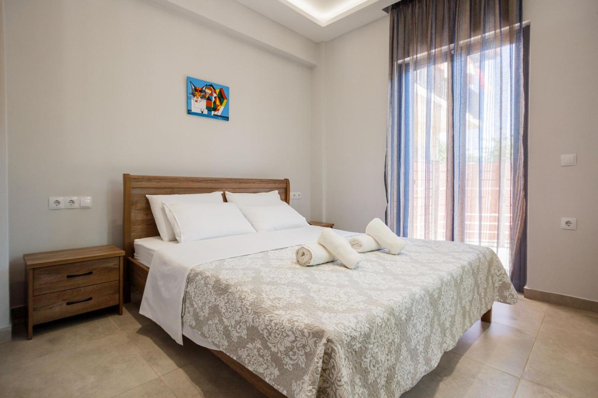 Casa Di Mare - And On The