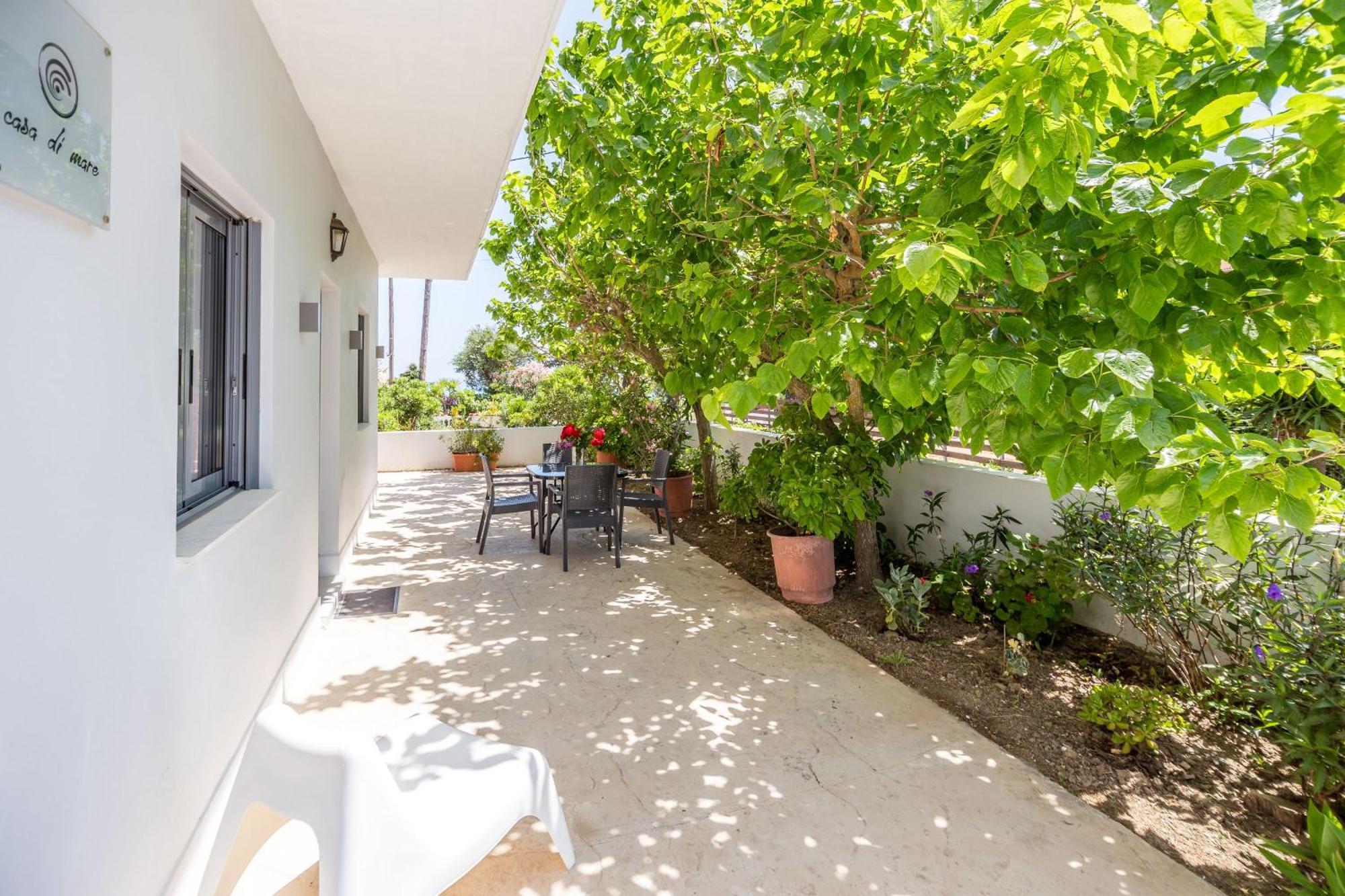 Casa Di Mare - And On The Apartment *